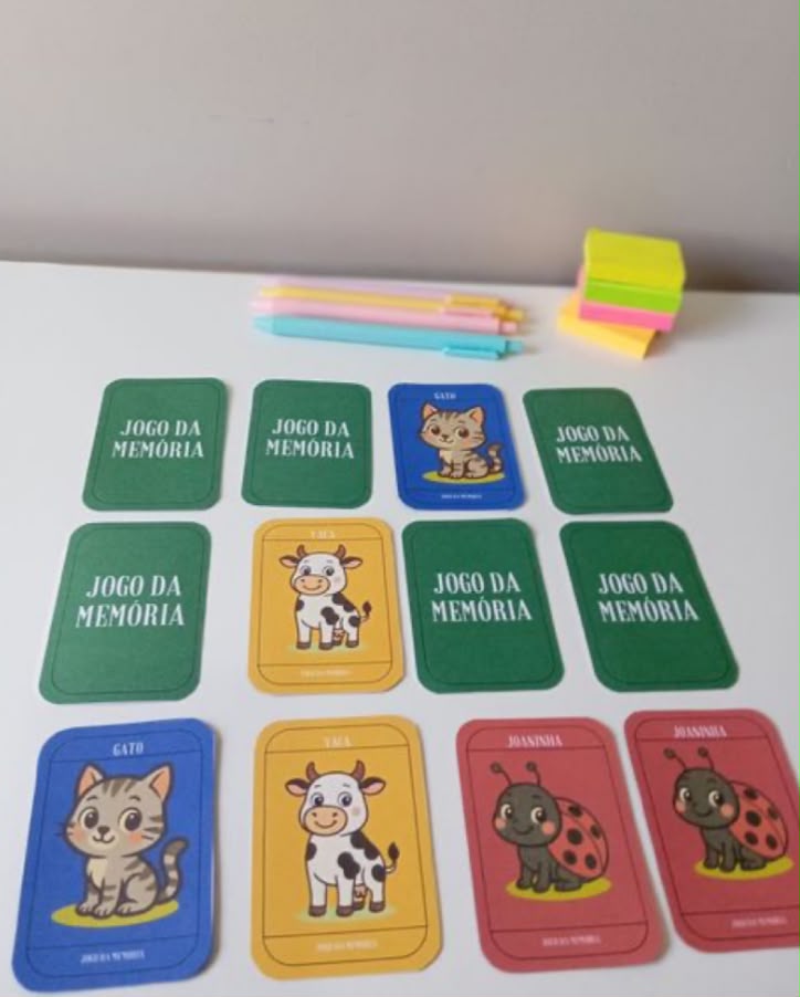Jogo da memória usado em sessão no consultório